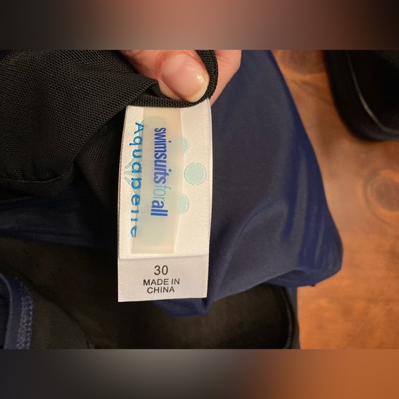 NWOT Swimsuits for All, one-piece swimsuit, shades of blue, size 30 - Picture 3 of 3